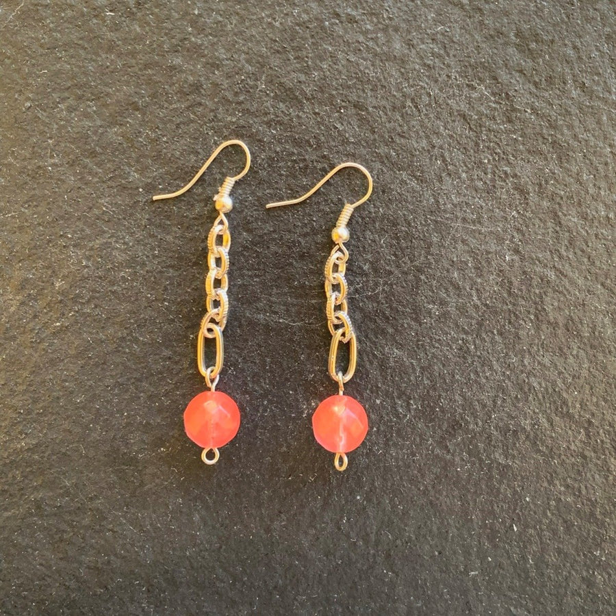Earrings made of Cherry Quartz on chain