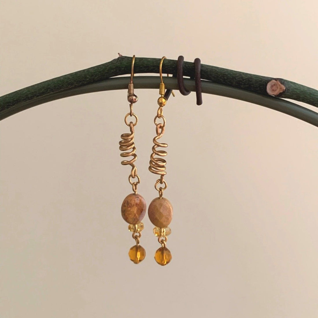 Earrings made of Gold dangle with Jasper & Citrine Drops