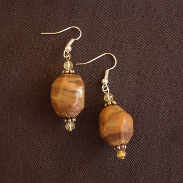 Earrings made of Light brown banded agates with crystals
